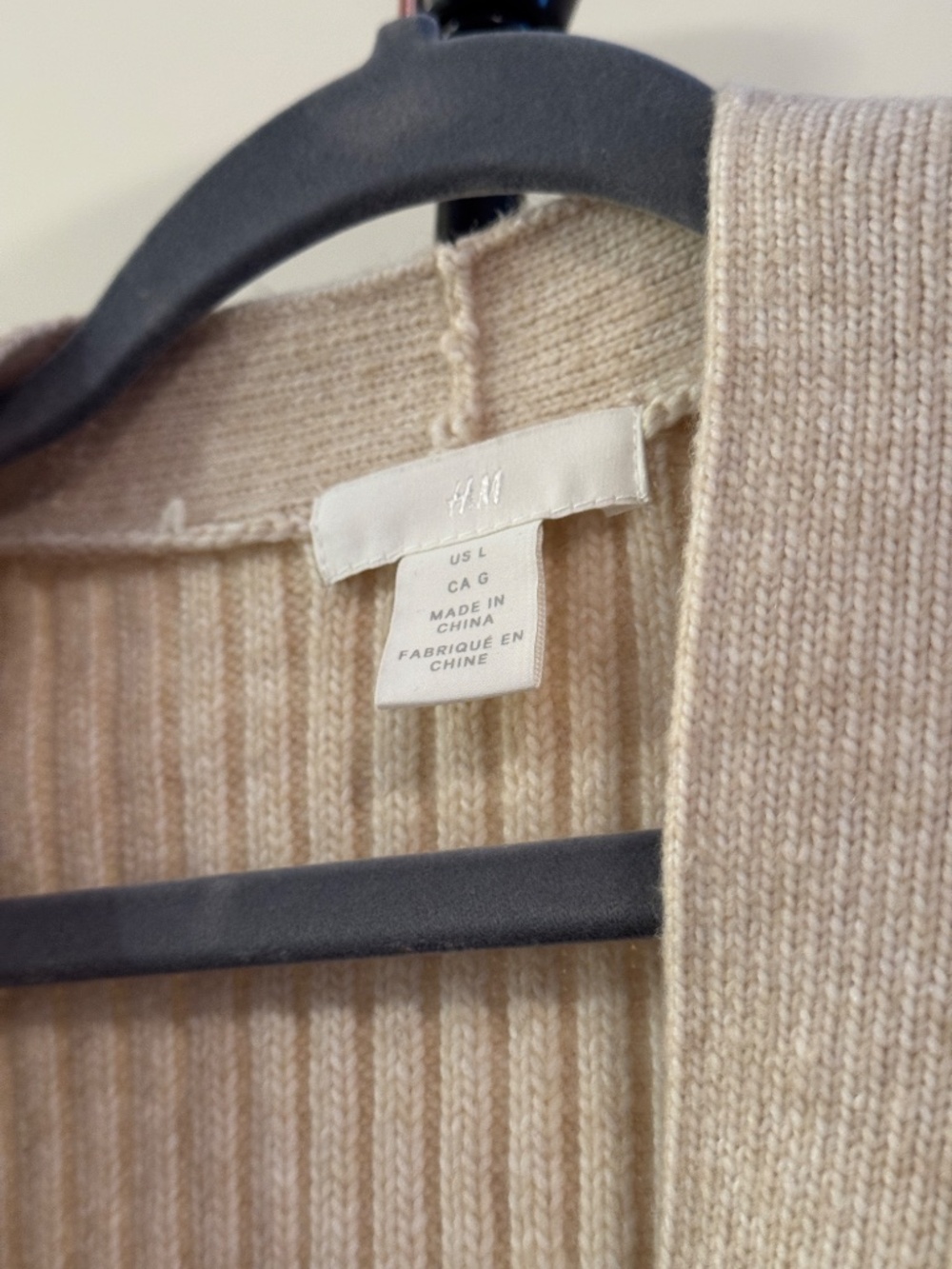 H&M Beige Oversized Ribbed Cardigan - Picture 2 of 4